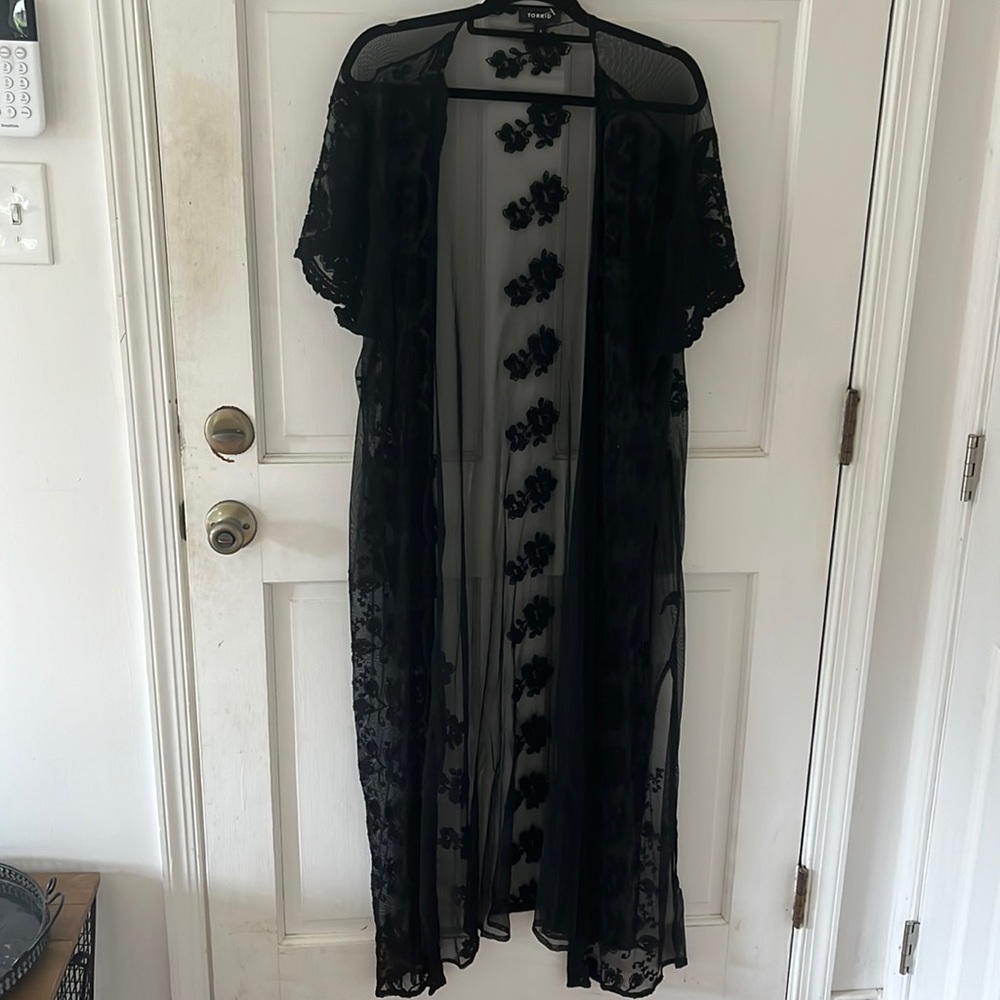 Torrid Black Lace Kimono